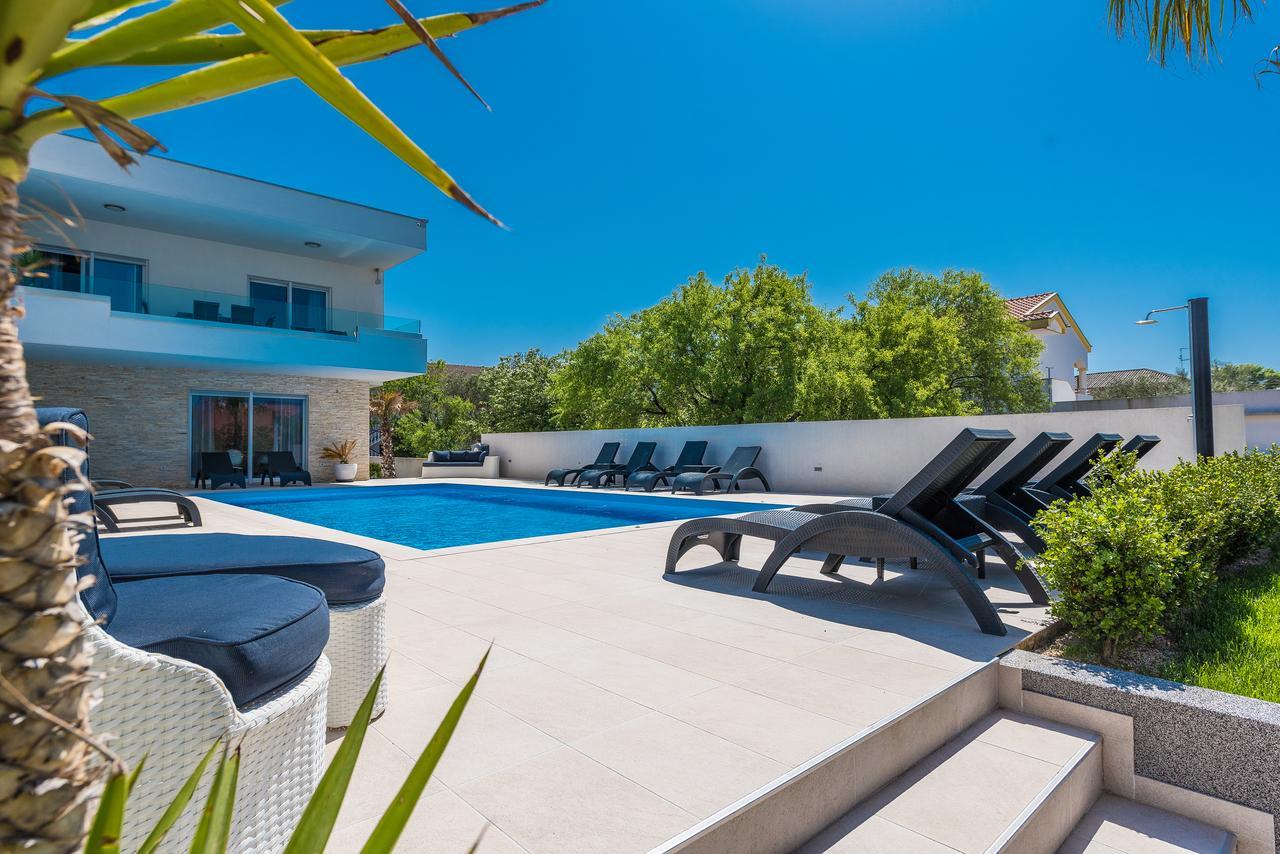 Luxury Apartments Marija Sukosan Exterior photo